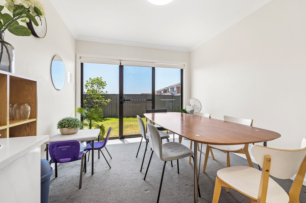 Kozyguru | Austral | Charming 4Bedroom Family Home
