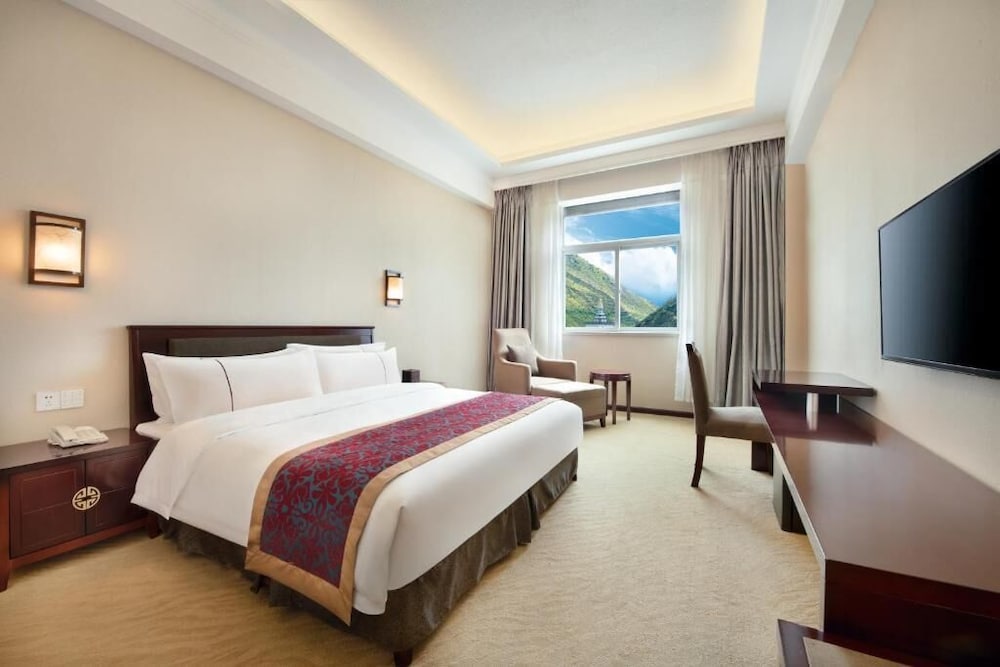 Ramada Encore DaochengYading