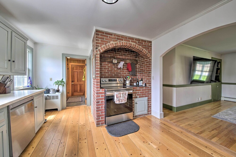 Colonial Home in Bucksport w/ River Views!