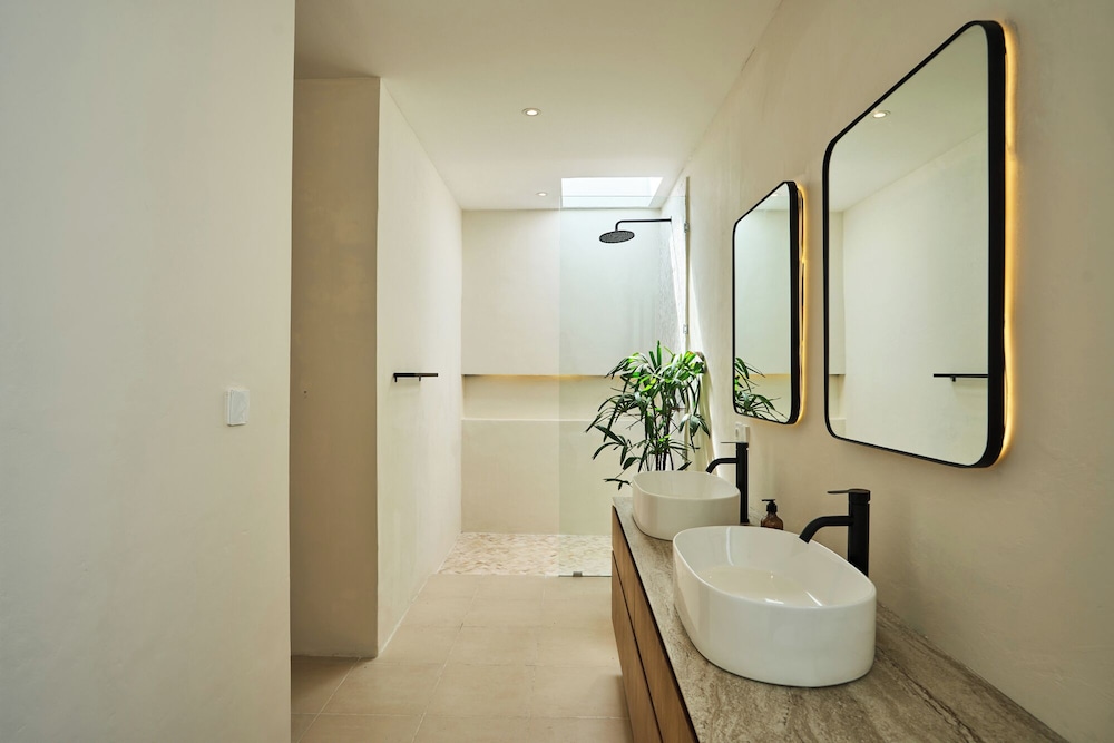 White Villa by Betterplace