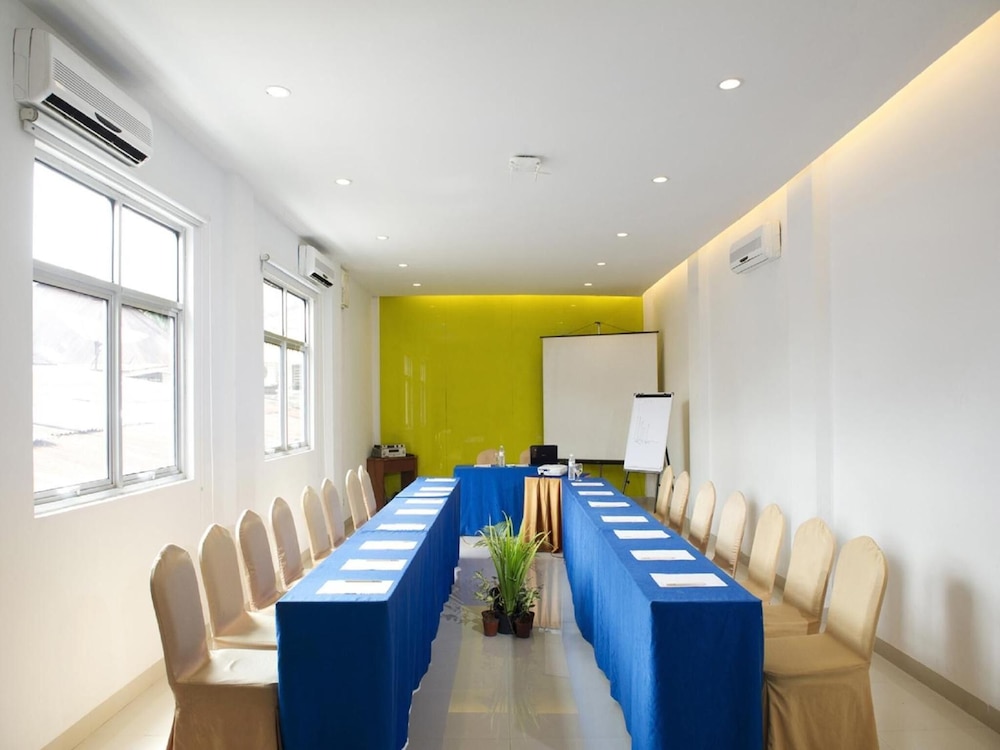 meeting & event spaces