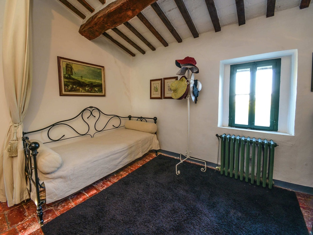 Cottage in Montefiore Near Forest and Beach view 5