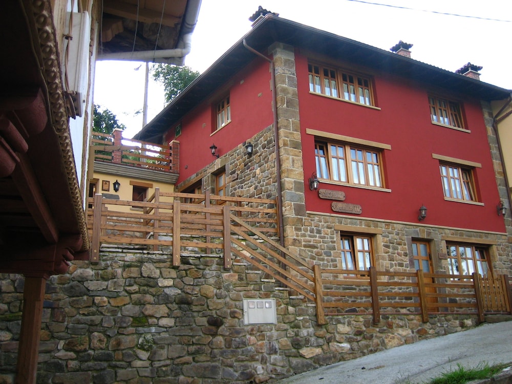Photo 51
