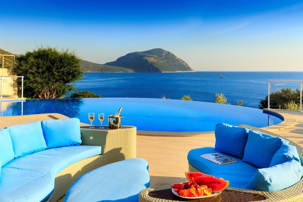 Korsan Guney in Kalkan Belediyesi view 2