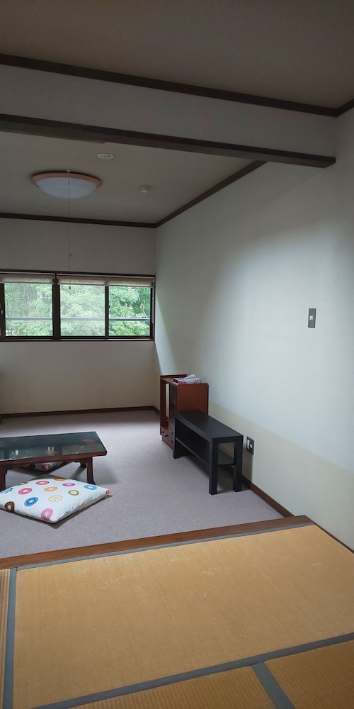 Sekkasai Lodge