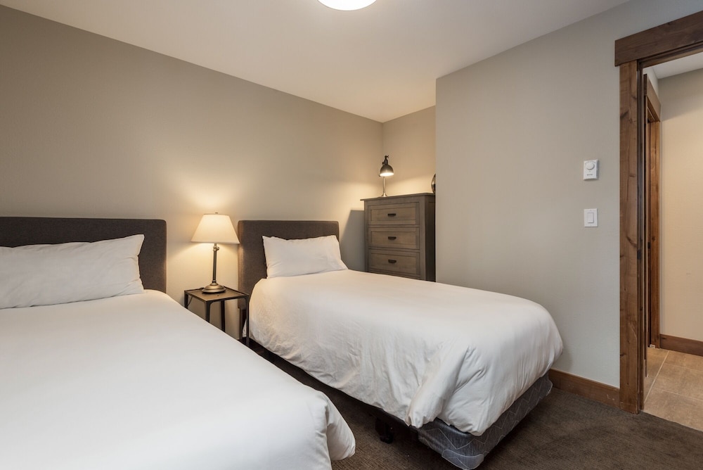 Park City Ski Resort UT - Snow Flower Vacation Homes