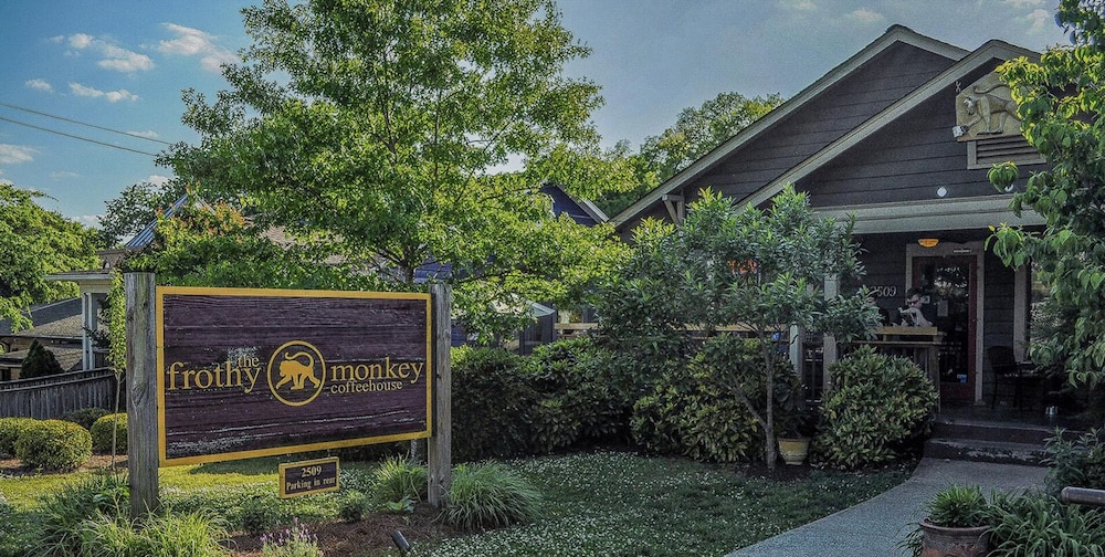 Nashville Comfort-mins to Broadway-12th S District