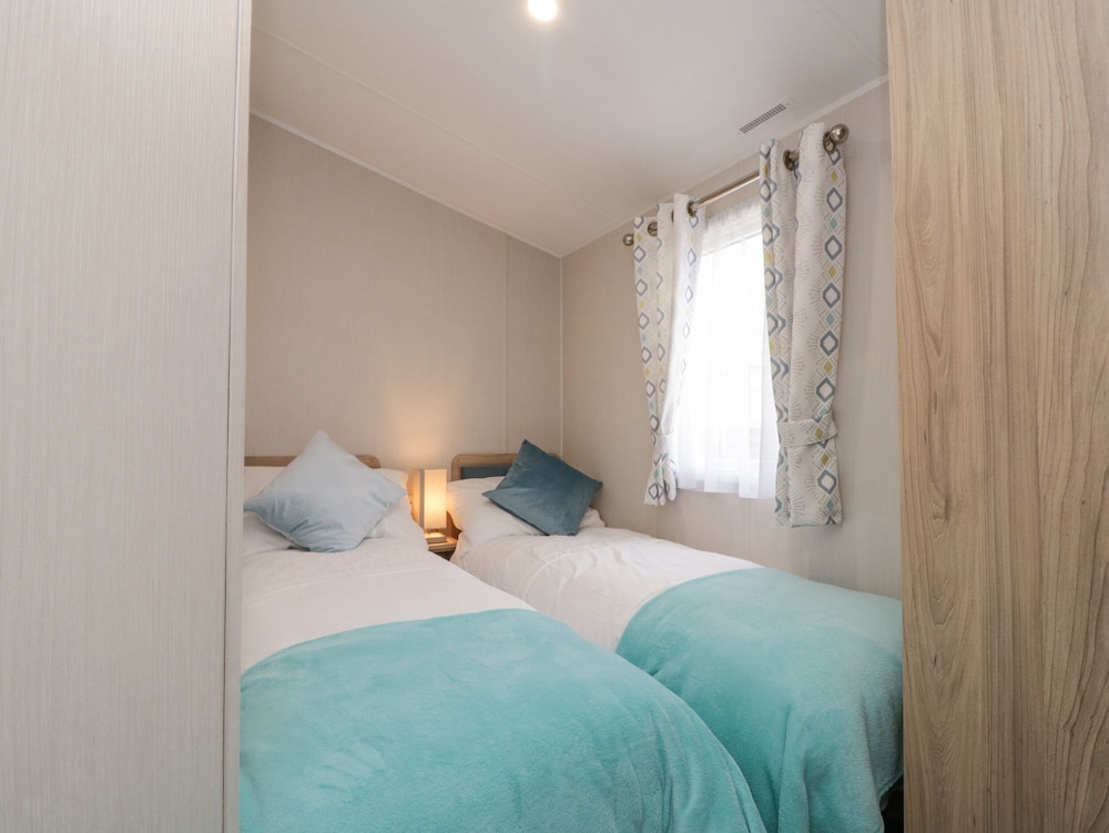 Rowan Court 2