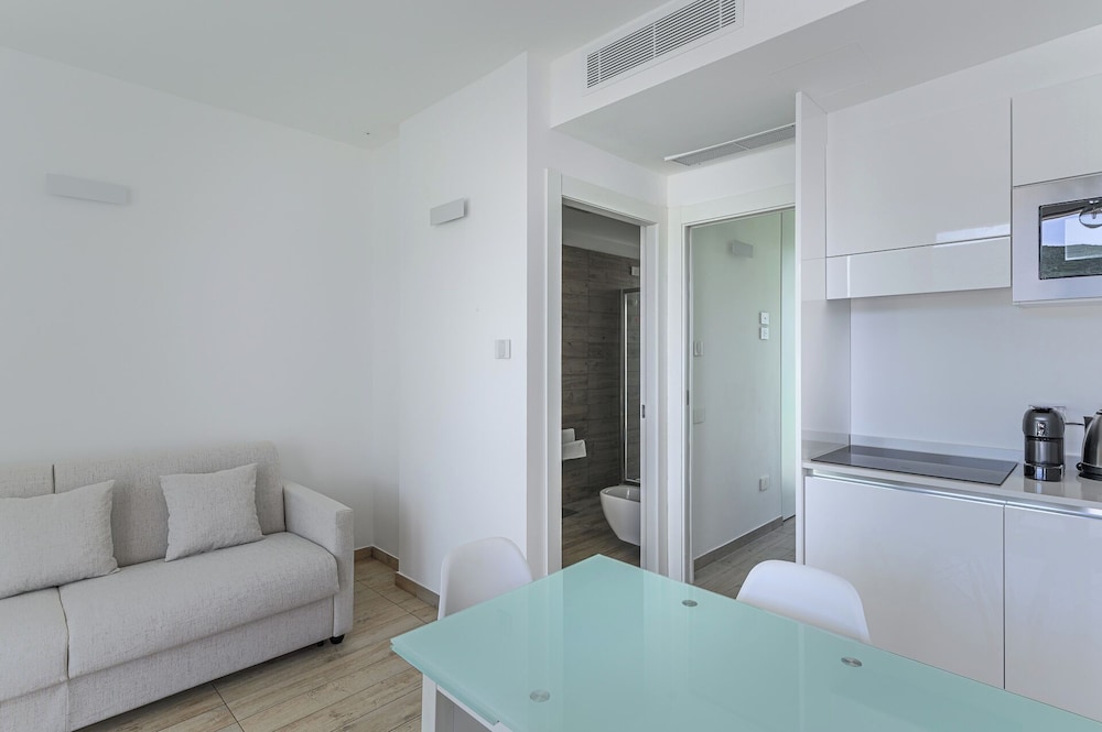 Charming Apartment Ac In Stintino