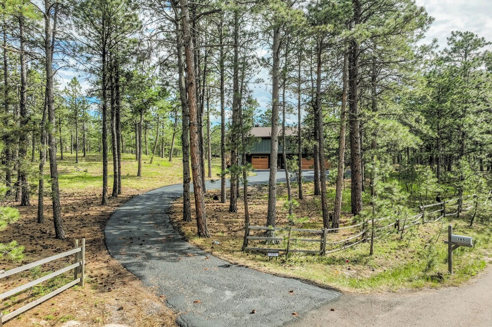 Buckskin Hideaway