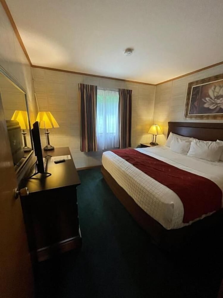 Mohican Resort Motel