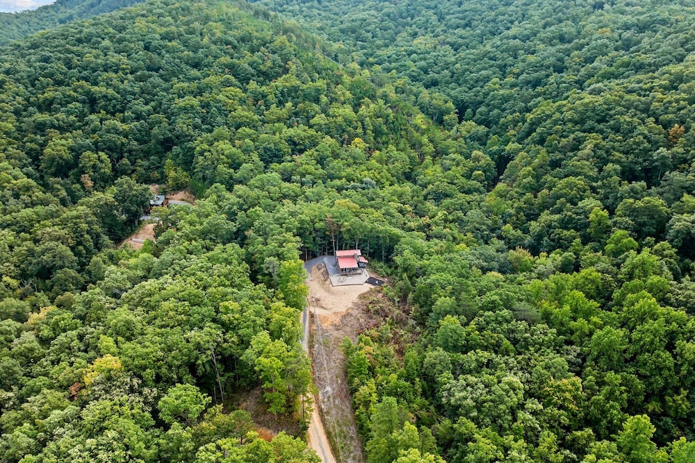 John Wayne View 3 Bedroom Cabin