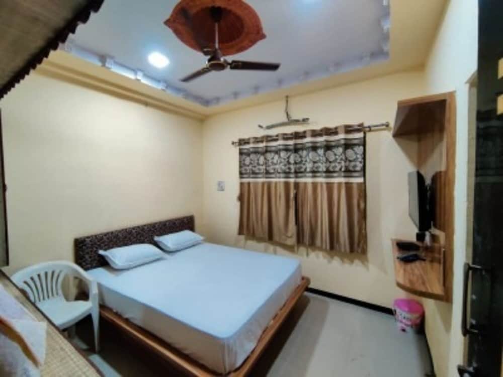 Hotel Medanta Inn