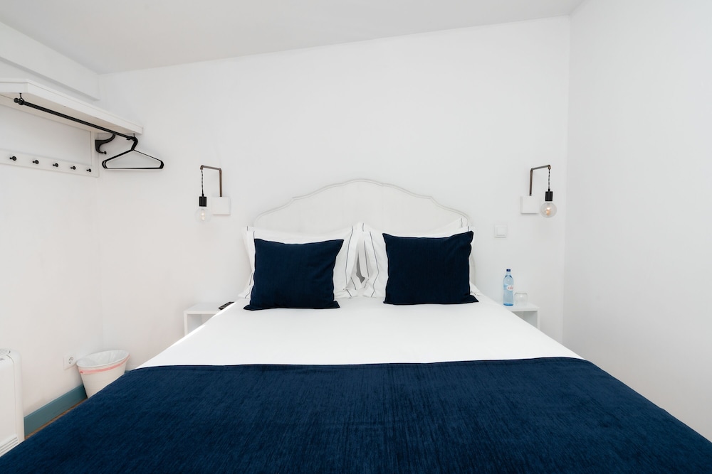 Des Arts- Guesthouse - Hostel