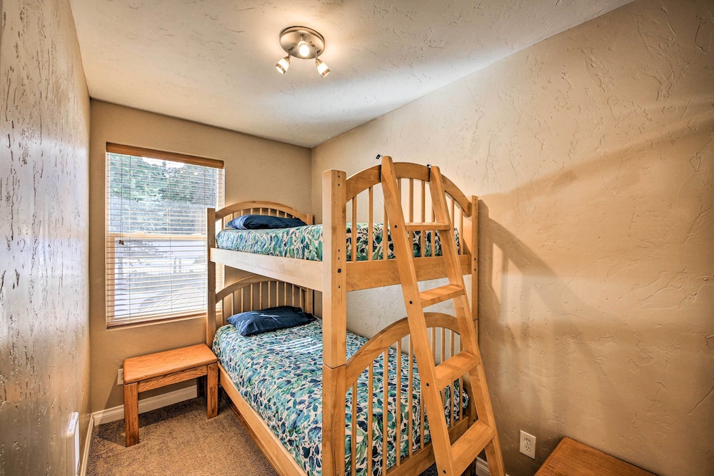 Family-friendly Sagle Vacation Rental w/ Deck - Property Image 25