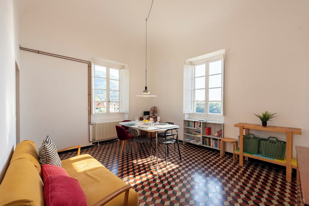 Sea View Apartment Camogli Hill