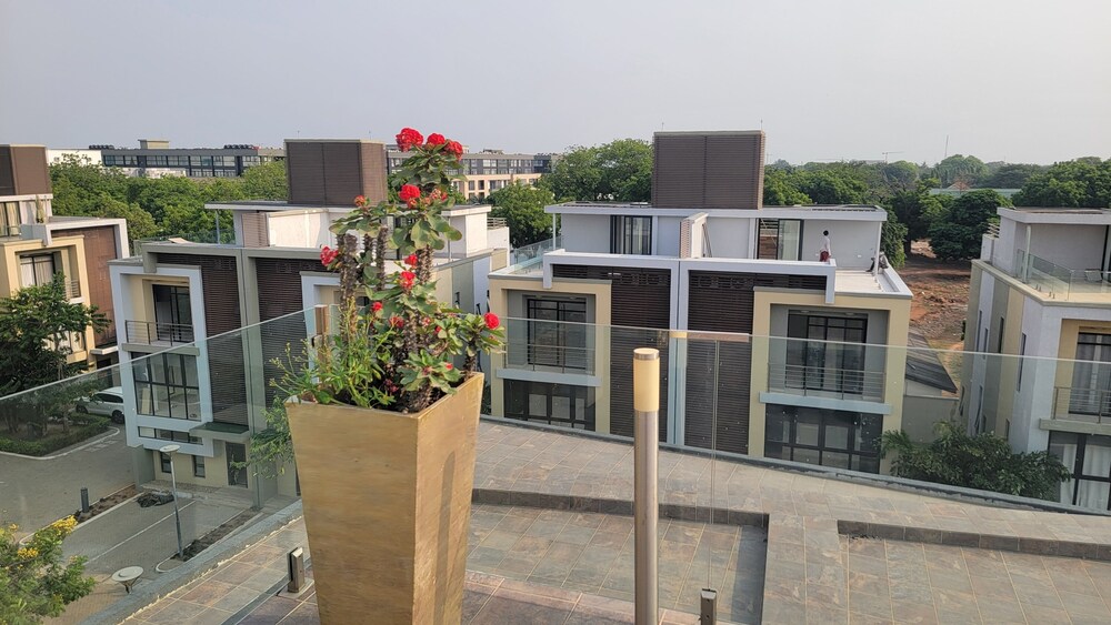 Acasia Luxury Homes Cantonment