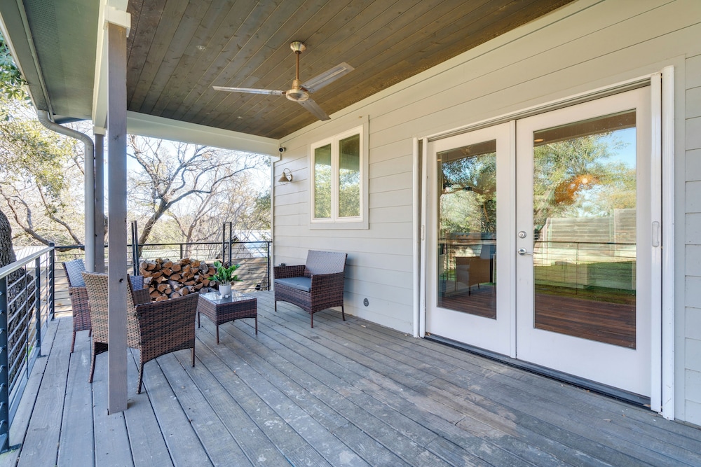 21 Mi to Dtwn: Spacious Home in Austin Suburbs!