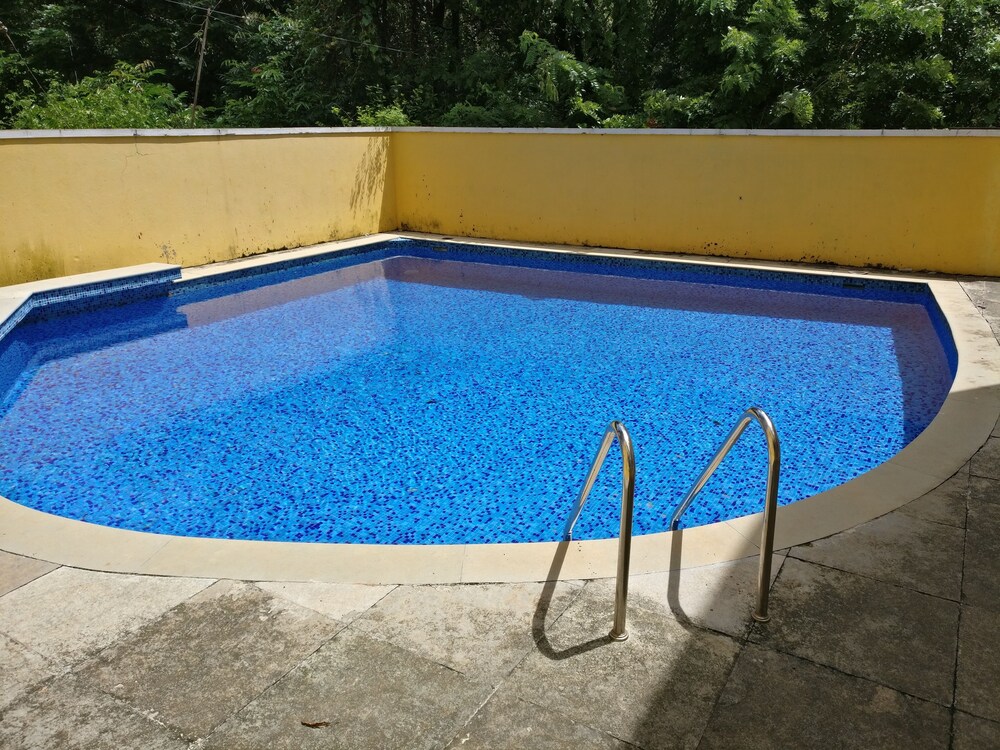 Sunshine Villa