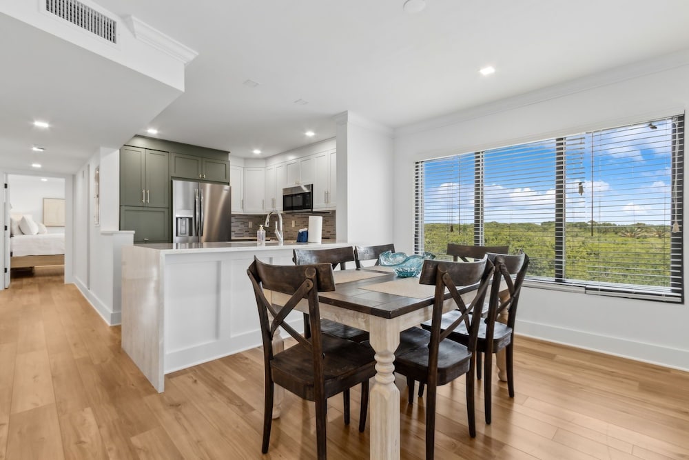 Surf And Racquet Club B149 2 Bedroom Condo