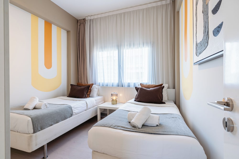 Local Host Living - Signature Apartments in Nicosia