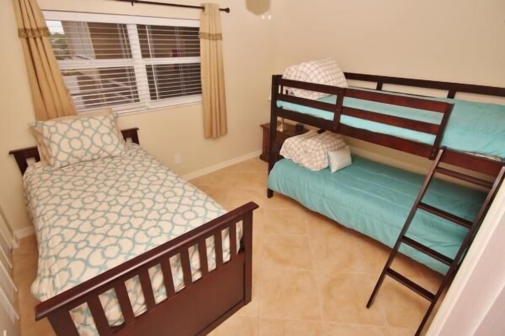 Sea Coast Gardens II 2 Bedroom Condo by Great Ocean Condos