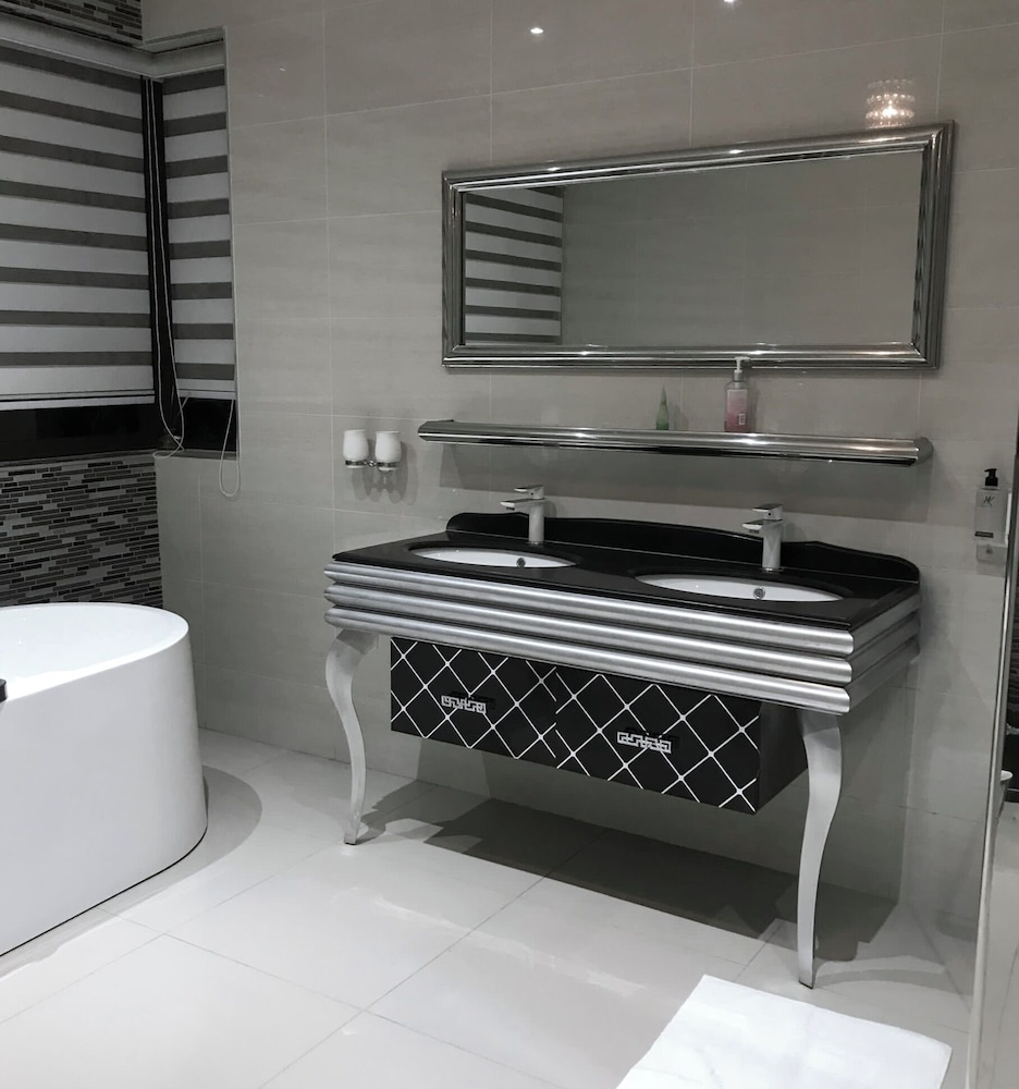 Escapade Lux Guesthouse