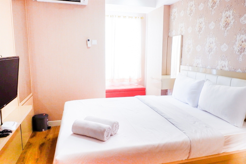 Modern Furnished Studio Room Cinere Bellevue Suites Apartment, Depok - 10