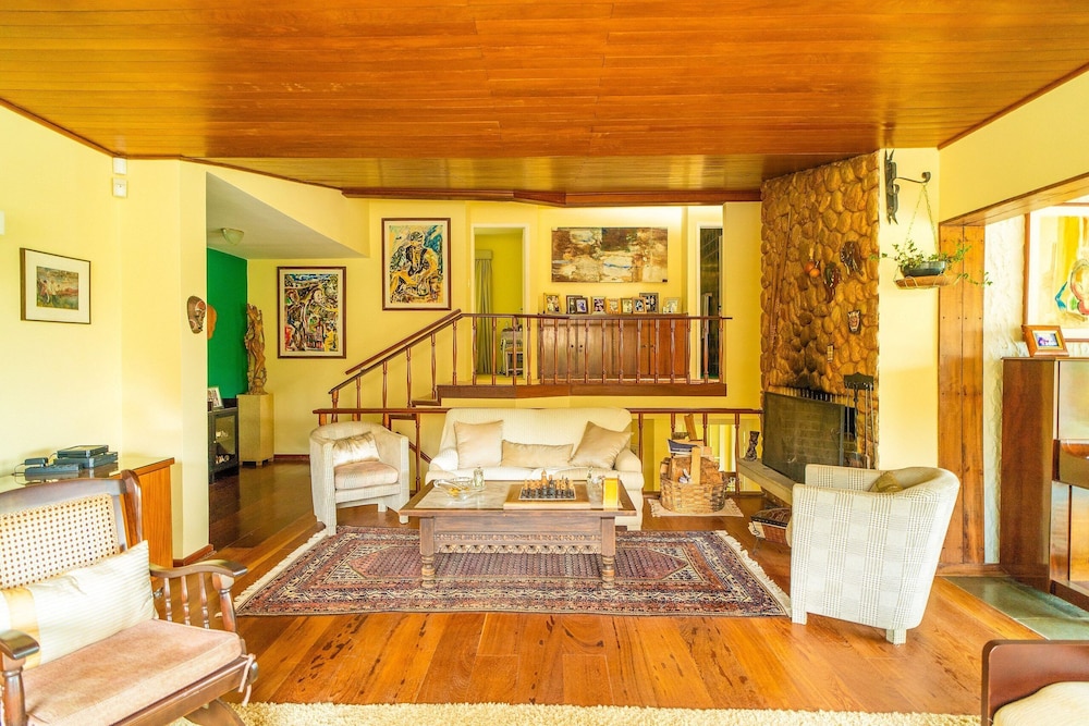 Refúgio Ultramor: sua casa na montanha