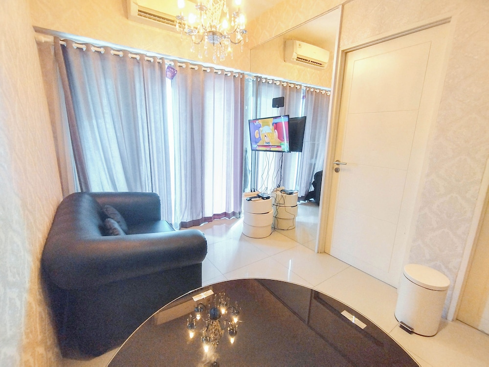 Best View 2BR Apartment Connected to Mall Tanglin Supermall Mansion Apartment