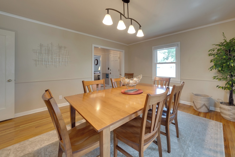 Walk to Frontier Days: Cheyenne Home w/ Patio!