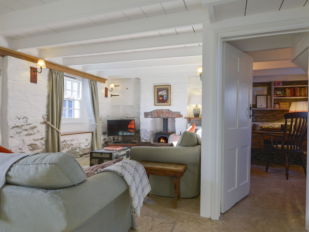 Island House