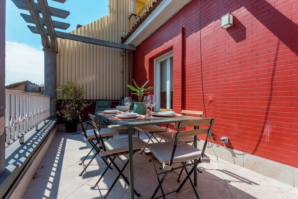 Exclusive 4BD Apartment. Abada