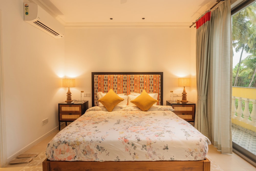 ELIVAAS Kensho Hibiscus 3BHK Villa
