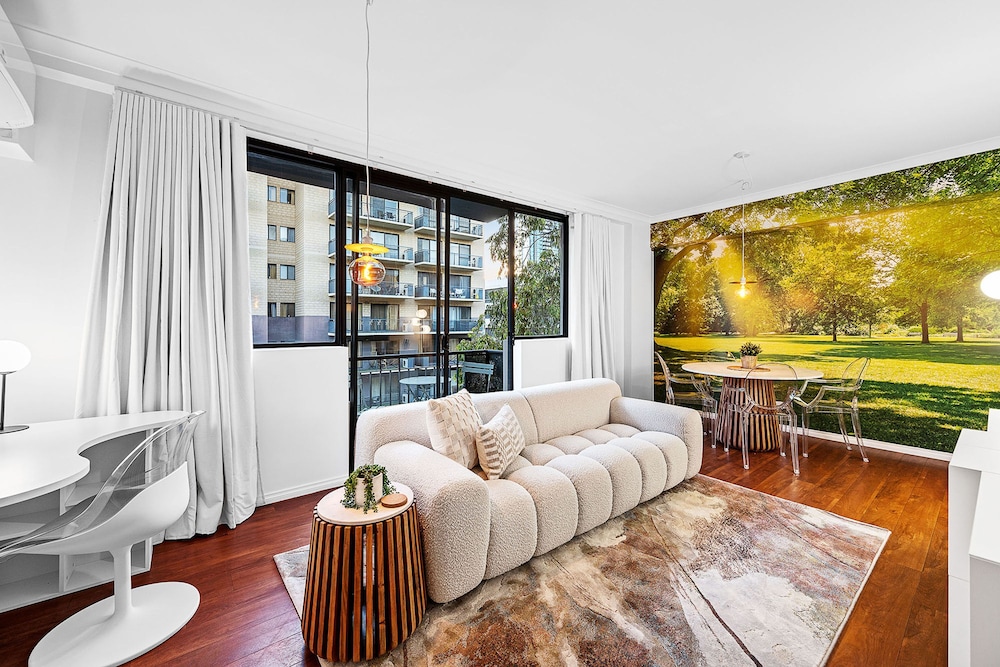 Bespoke East Perth - Sleeps 2 - Superior Wifi