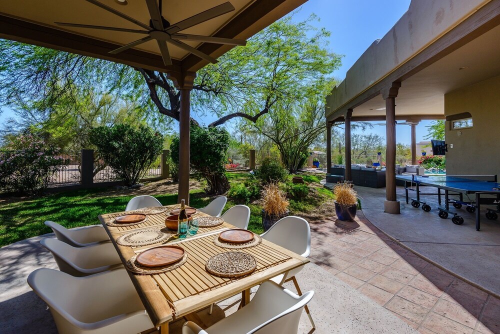Casa Sanctuary 5 Bedroom Home by Redawning view 5