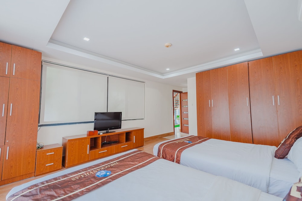 Ocean Villas Beach Resort