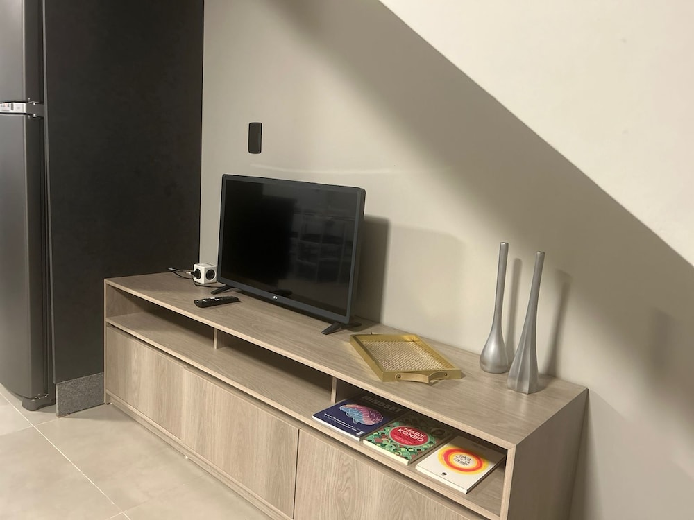 GEMINADO CASA 4 ALTO PADRÃO 3 QUARTOS