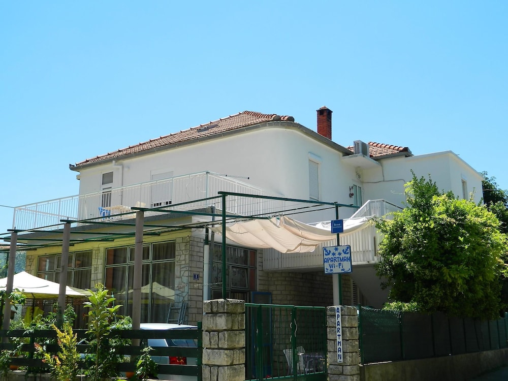 Photo 24