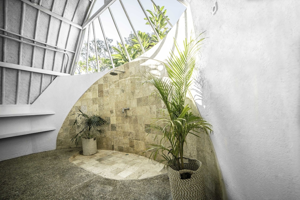 7SEAS Cottages - Image 3