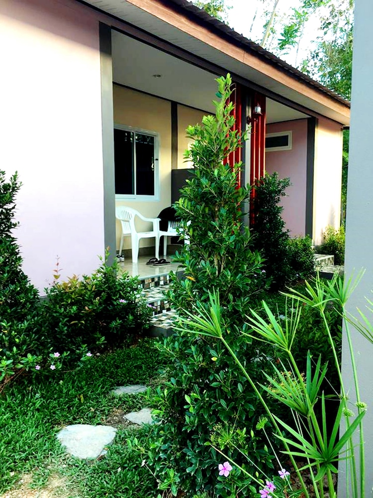 Ok Chawkoh Bungalow