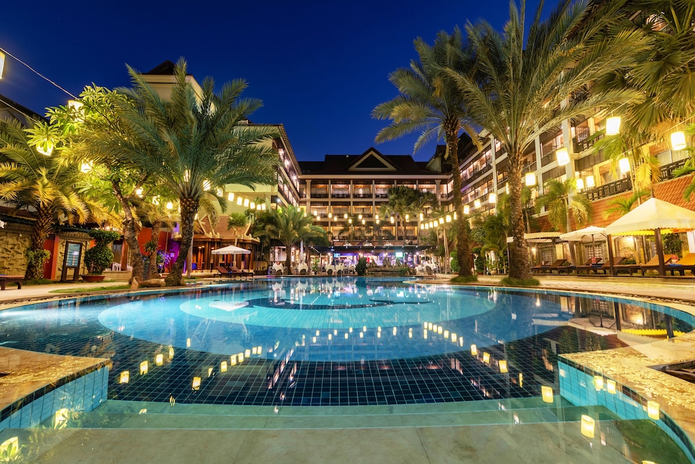 Empress Angkor Resort & Spa