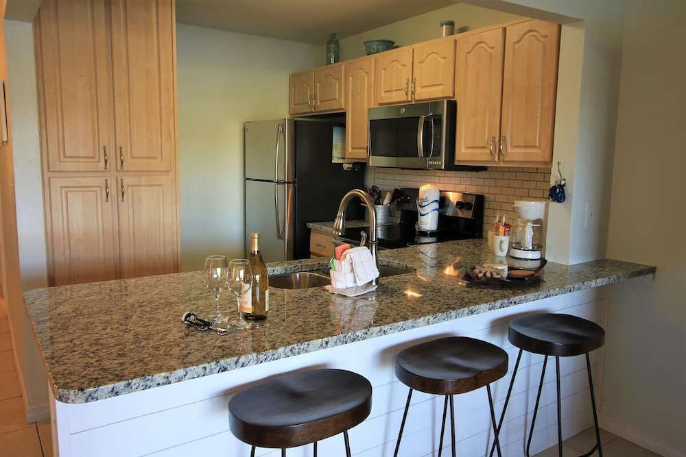 Seascape Lakefront Villas 124
