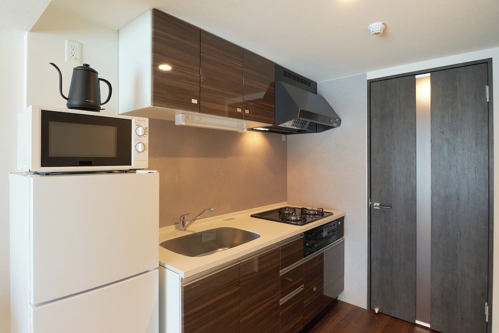 AQUA RESIDENCE Sangenjaya by Tranova