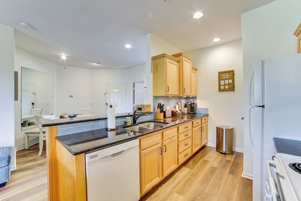 Game & Movie Rooms! Unit 4 Mi to Branson Landing