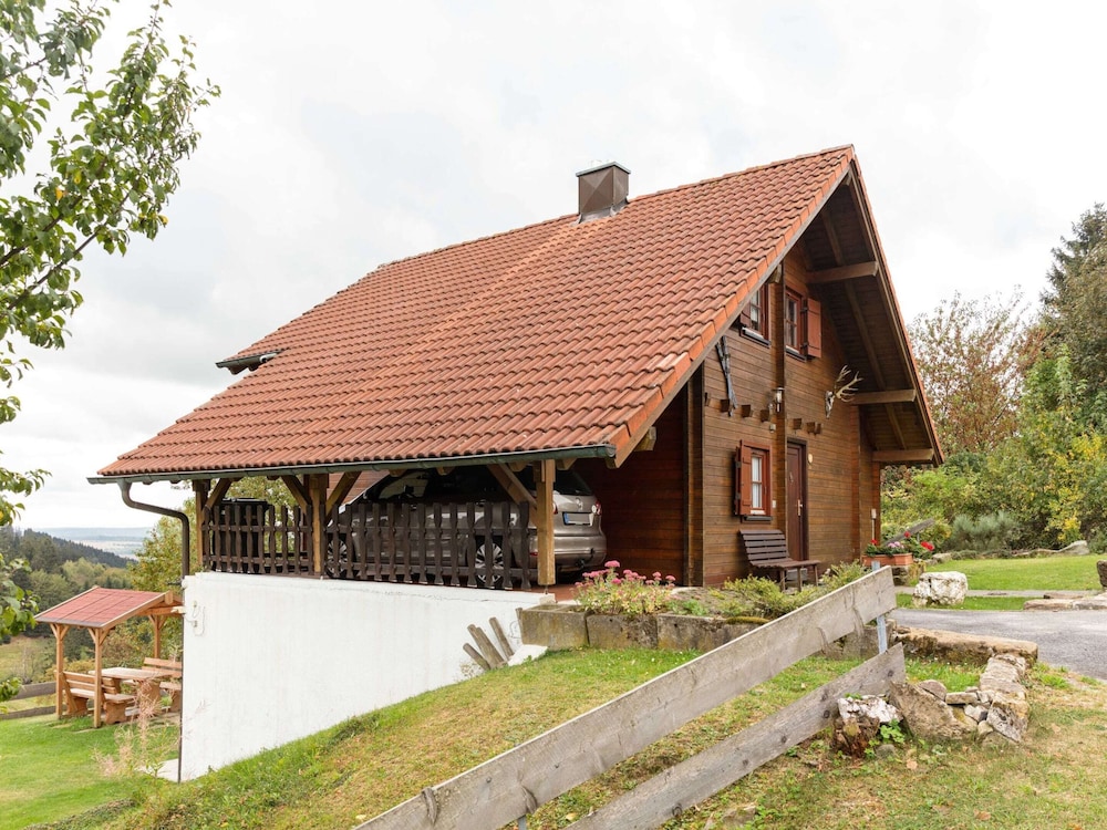 Holzferienhaus in Hinterrod mit Sauna