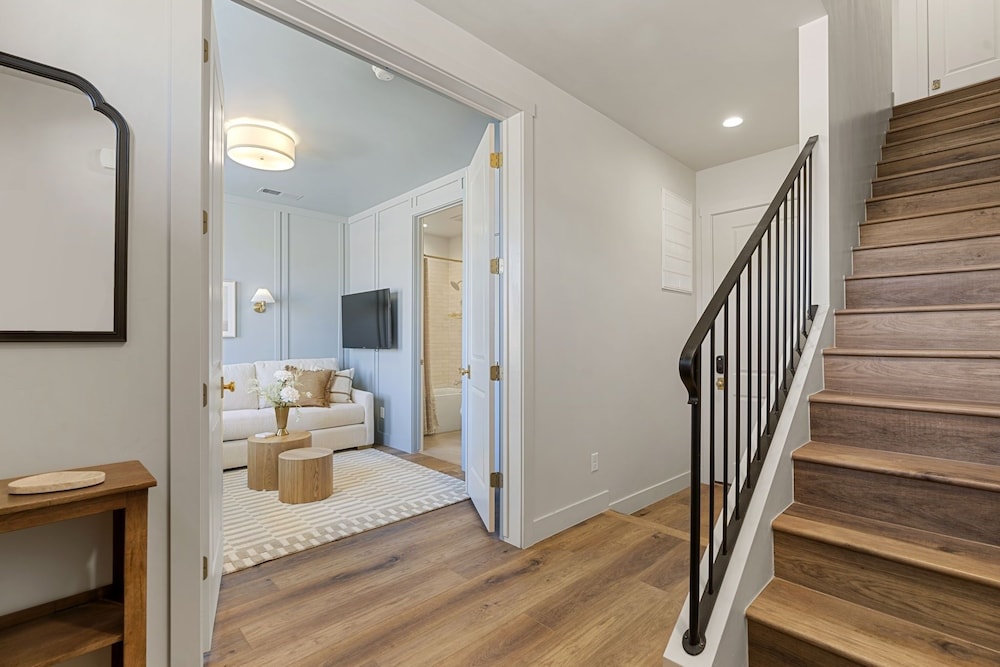Chateau Bleu 4 Bedroom Townhouse
