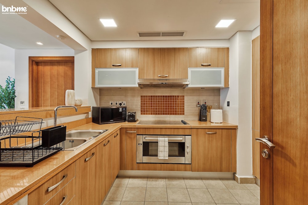 Marina Residence - 1108