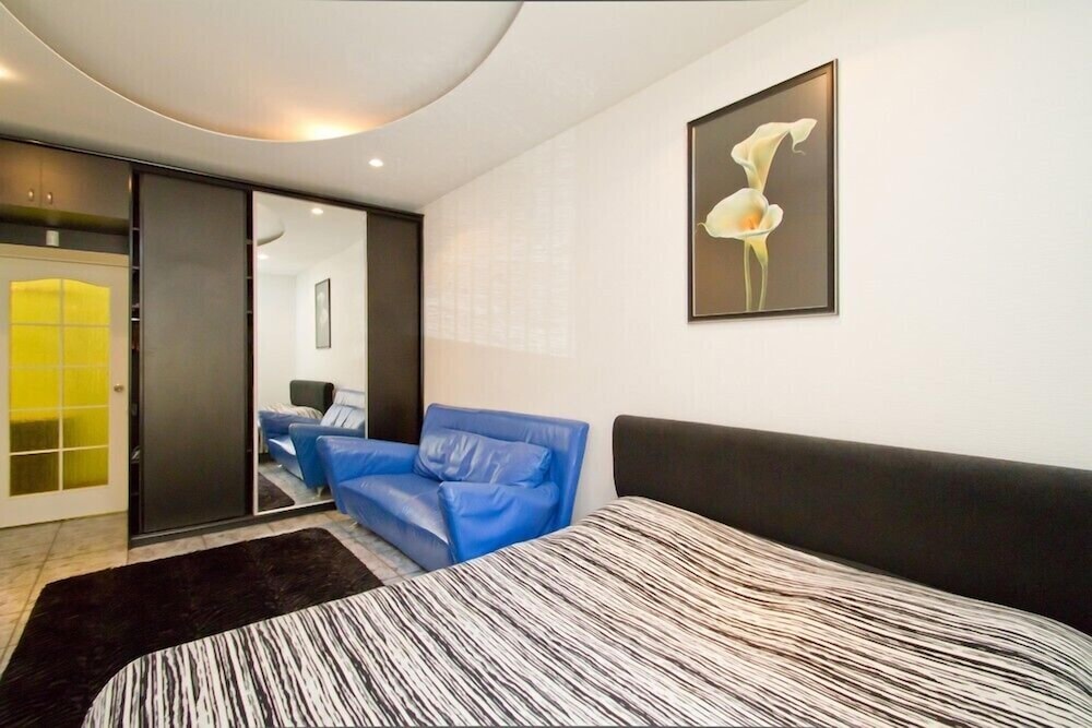 Alma Apartments