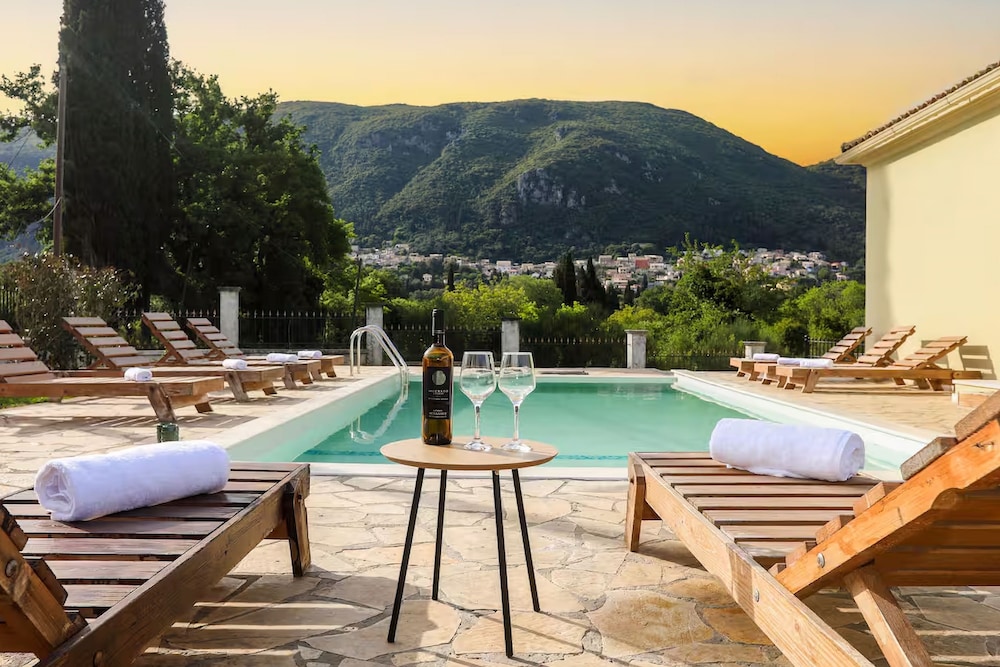 Elite Villa Ena in Ano Korakiana